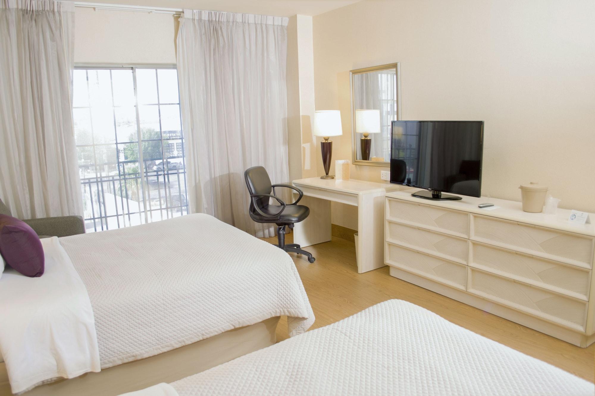 アイステイ ホテル シウダー フアレス シウダー・フアレス エクステリア 写真 A typical bedroom at a Residence Inn