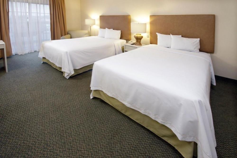 アイステイ ホテル シウダー フアレス シウダー・フアレス エクステリア 写真 A typical guest room at the Hilton Garden Inn