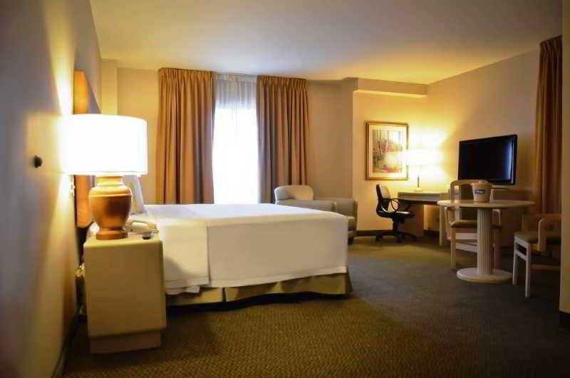 アイステイ ホテル シウダー フアレス シウダー・フアレス エクステリア 写真 A typical room at the hotel