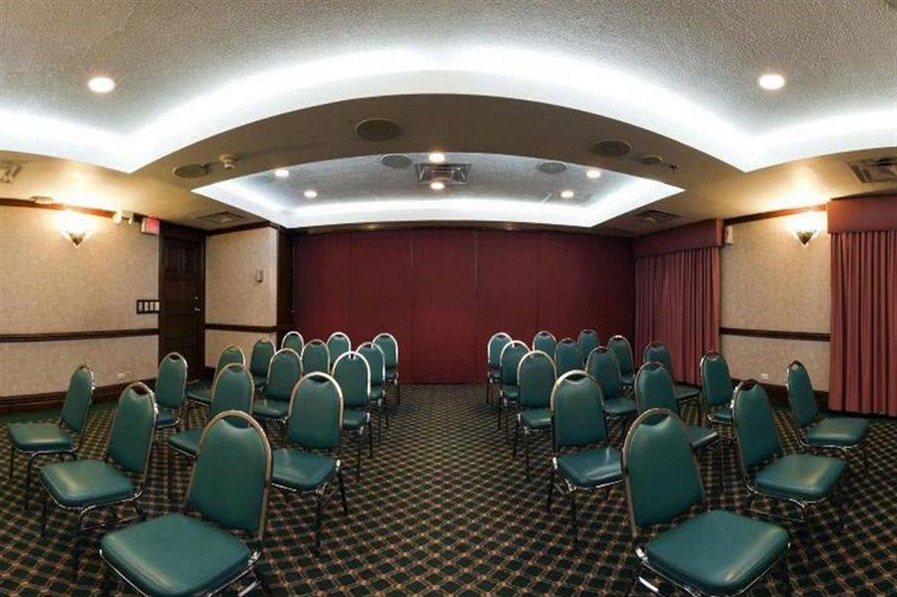 アイステイ ホテル シウダー フアレス シウダー・フアレス エクステリア 写真 A meeting room at a hotel