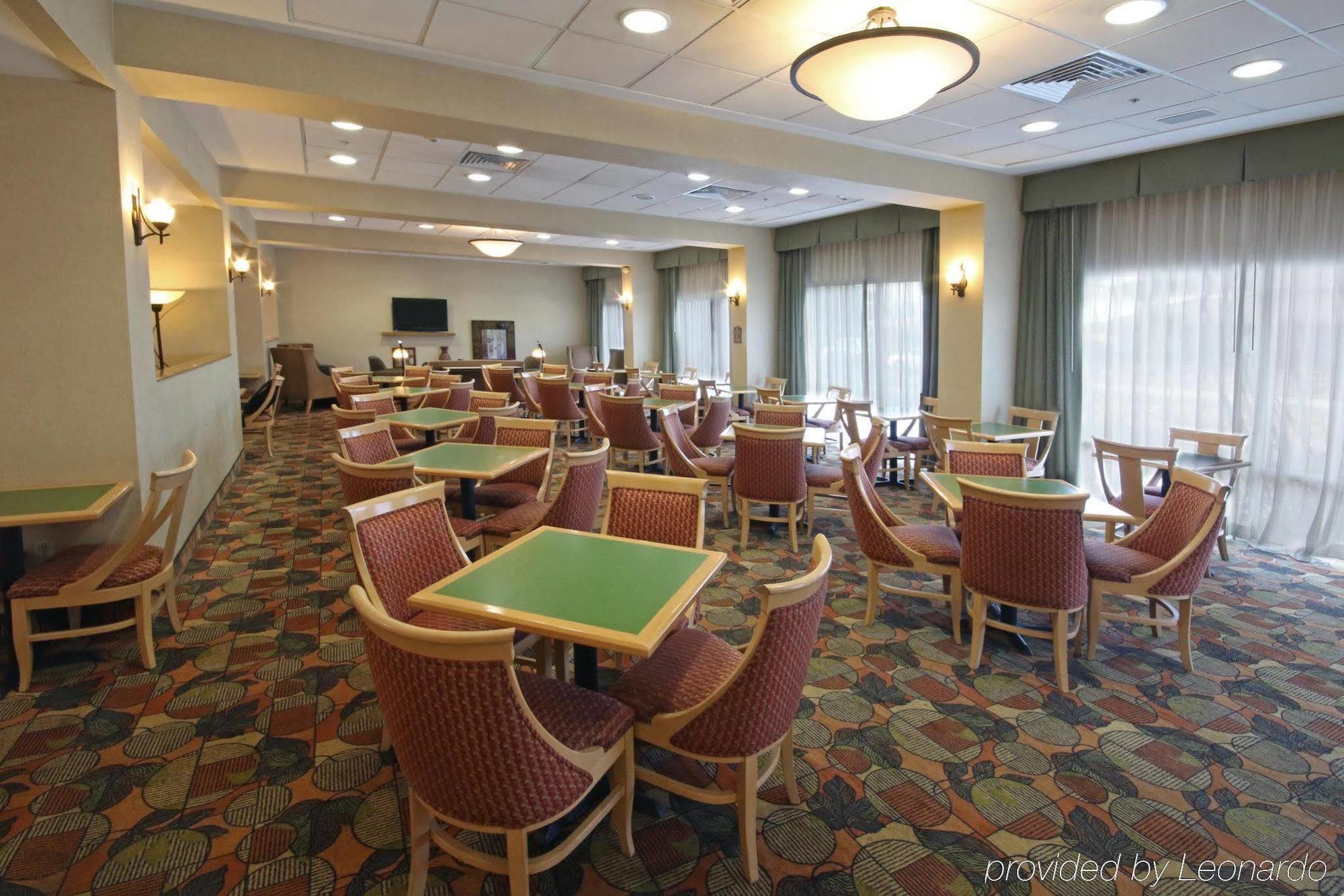 アイステイ ホテル シウダー フアレス シウダー・フアレス エクステリア 写真 The game room at the 2008 National Senior Games