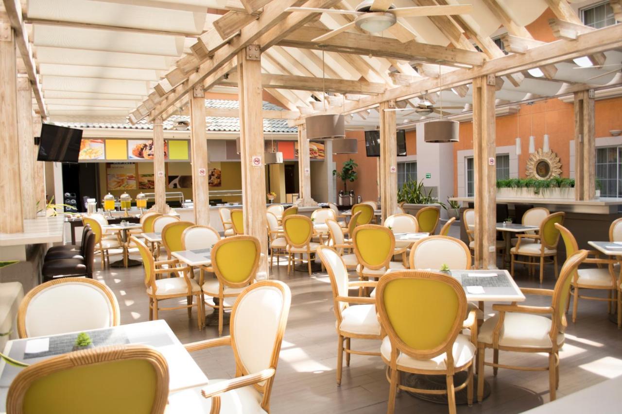 アイステイ ホテル シウダー フアレス シウダー・フアレス エクステリア 写真 The interior of the restaurant